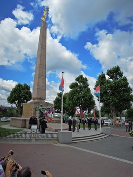 Золотая дама